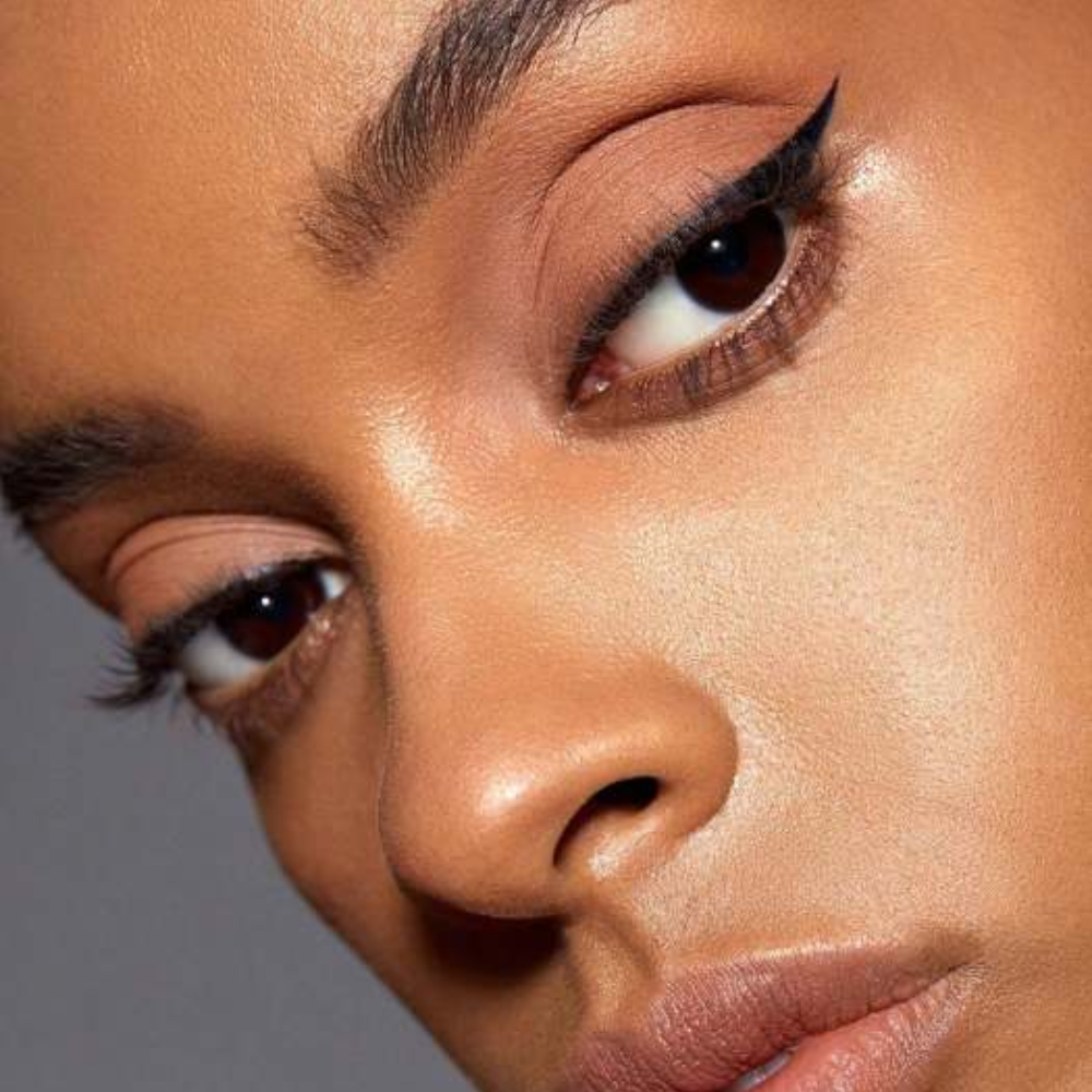 Dual-End Wing Stamp Liner.